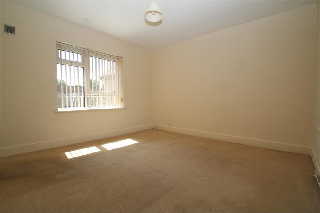 Church Road, WEST DRAYTON, Middlesex 2 bed apartment £285,000