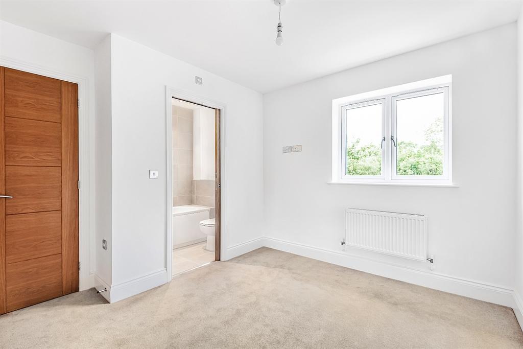Second bedroom