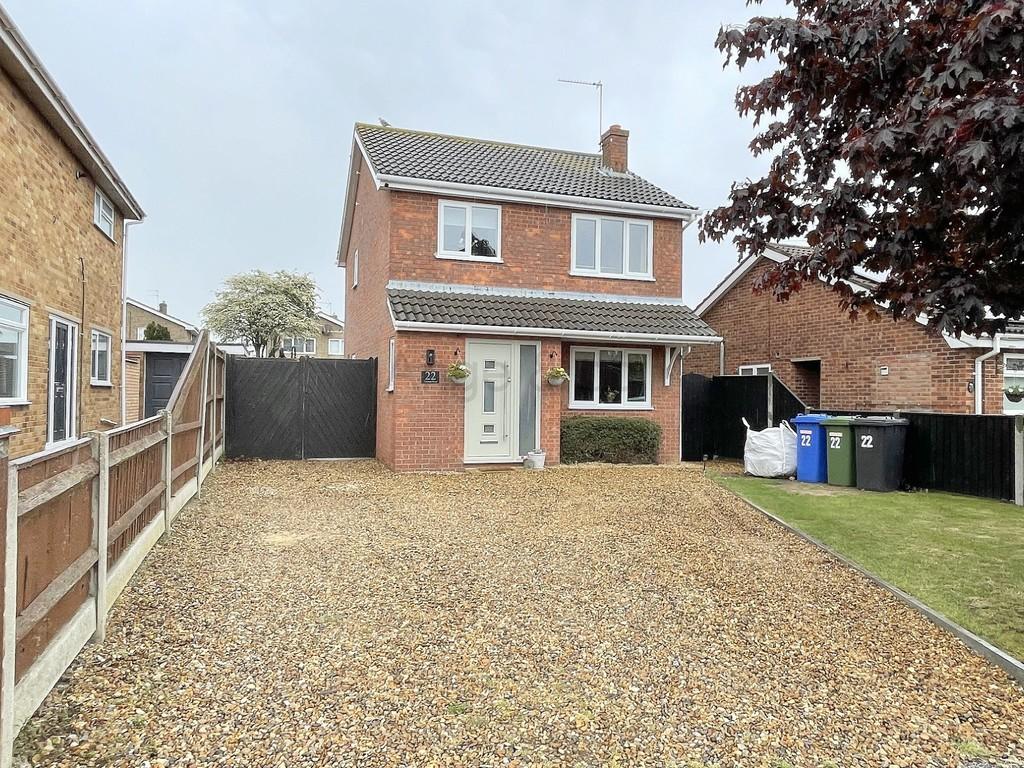 Clarkson Road, Oulton Broad, Lowestoft 3 bed detached house £350,000