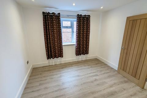 12a Bellamy Close, Shirley, Solihull, B90 3DJ