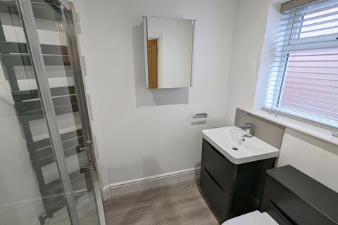 12a Bellamy Close, Shirley, Solihull, B90 3DJ
