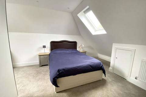12b Bellamy Close, Shirley, Solihull, B90 3DJ