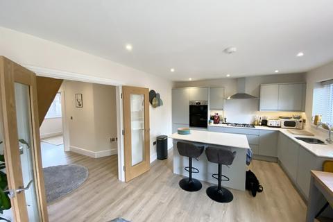 12b Bellamy Close, Shirley, Solihull, B90 3DJ