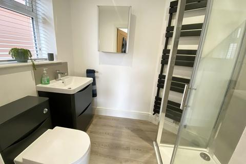 12b Bellamy Close, Shirley, Solihull, B90 3DJ