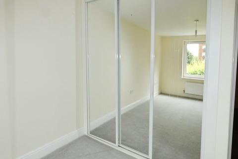 undefined, Longhorn Avenue, Gloucester