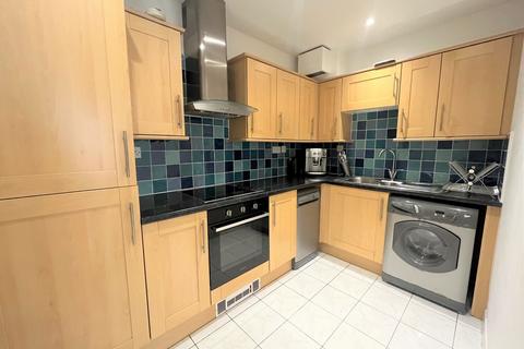 2 bedroom apartment to rent, Dock House, Navigation Walk