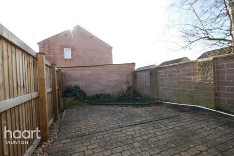 1 bedroom detached house to rent, Irvine Close, Taunton