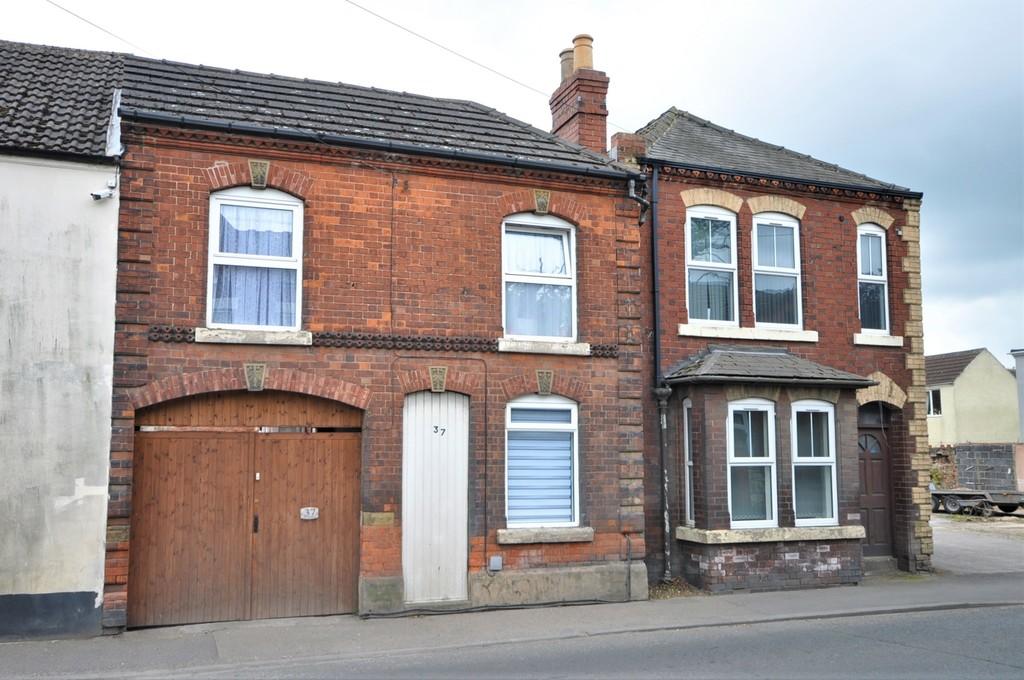 Fieldside, Thorne, Doncaster 3 bed link detached house £150,000