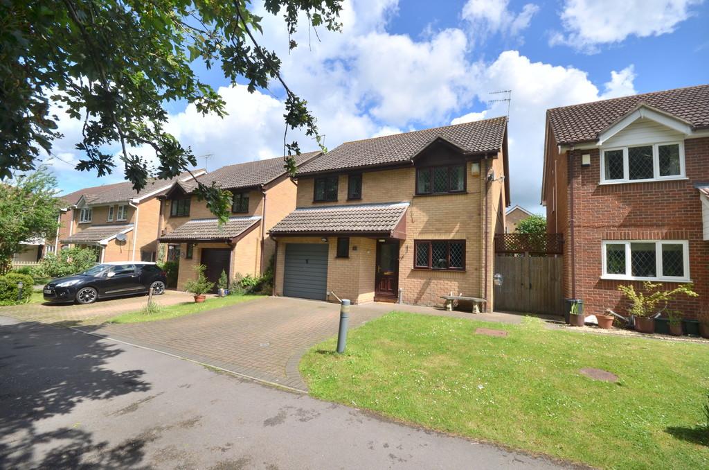 Pampas Close, Colchester, Essex, CO4 9ST 4 bed detached house £425,000