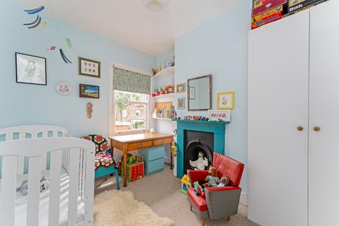 13 Forest Side, London, E7 0JB