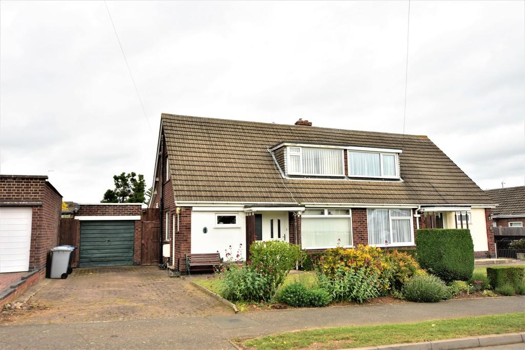 Ise Road, Kettering 3 bed semidetached house £299,950
