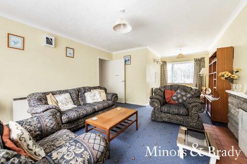 129 Broadgate Close, Northrepps, Cromer, NR27 0LR