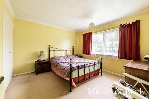 129 Broadgate Close, Northrepps, Cromer, NR27 0LR