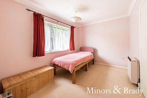 129 Broadgate Close, Northrepps, Cromer, NR27 0LR