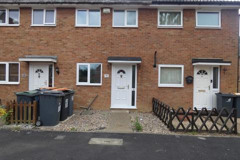 2 bedroom terraced house to rent, Kempston