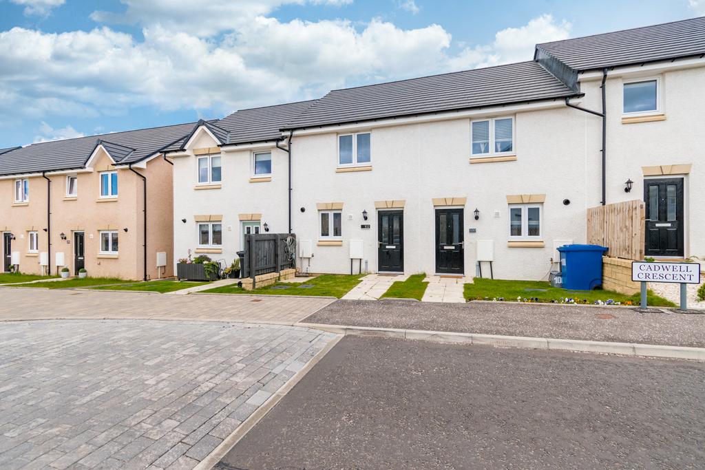 102 Cadwell Crescent, Gorebridge, EH23 2 bed terraced house £185,000