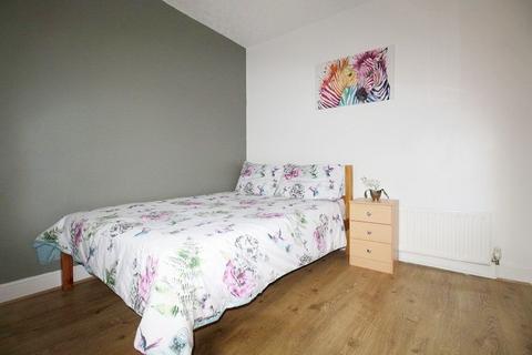 1 bedroom in a house share to rent, Cromwell Street, Lincoln, Lincolnsire, LN2 5LP, United Kingdom