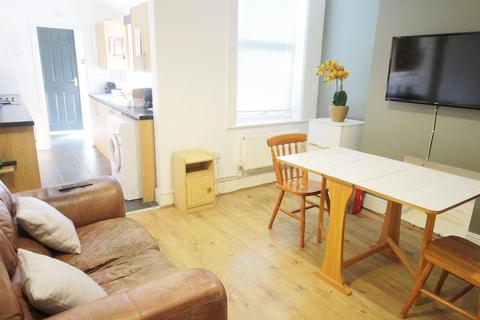 undefined, 5 Cromwell Street, Lincoln, Lincolnsire, LN2 5LP, United Kingdom