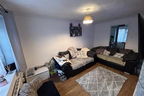 2 bedroom semi-detached house to rent, Marquis Terrace, Ketley Bank, Telford, Shropshire, TF2