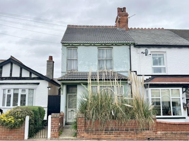 PARKER STREET, CLEETHORPES 3 bed end of terrace house £140,000