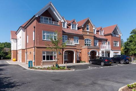 2 bedroom retirement property for sale - Two Bed Apartment-Horsham Road, Cranleigh