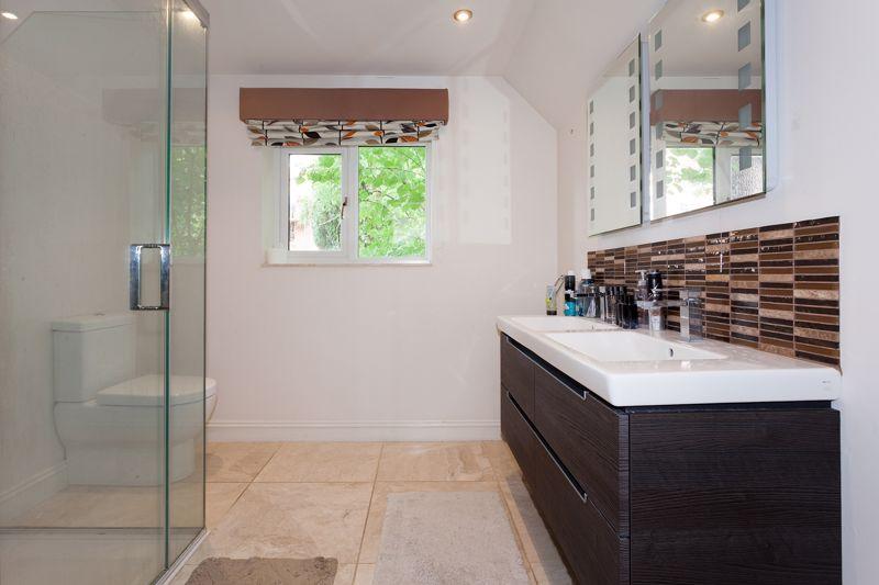 En suite