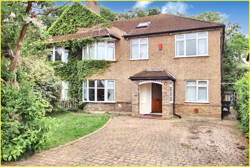 Lawrence Road, West Wickham 5 bed semidetached house £925,000