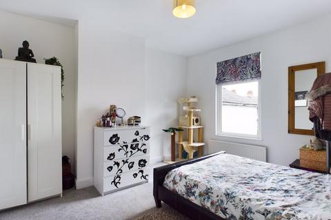 164 Broadway, Cardiff, CF24 1QJ