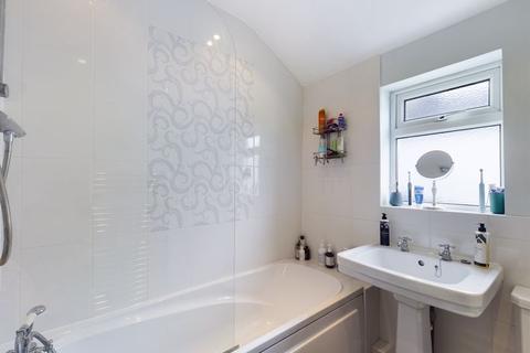 164 Broadway, Cardiff, CF24 1QJ