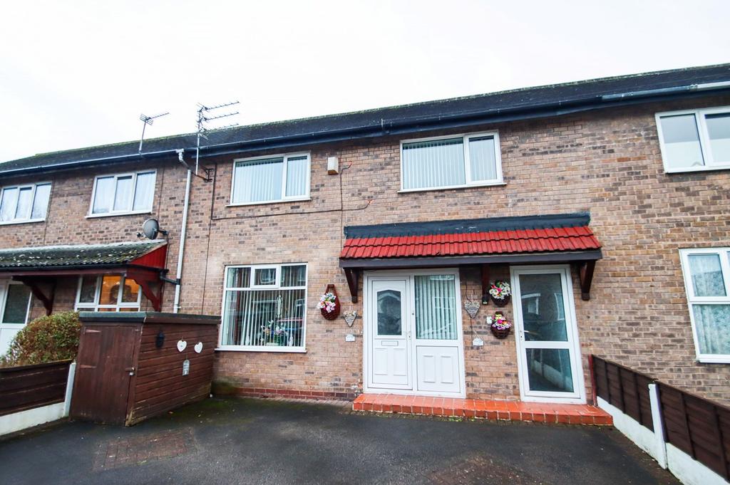 Tulip Road, Partington, Manchester, M31 3 bed terraced house £825 pcm (£190 pw)