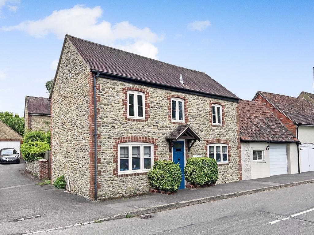 Chapel Road, Stanford in the Vale, SN7 3 bed link detached house £460,000