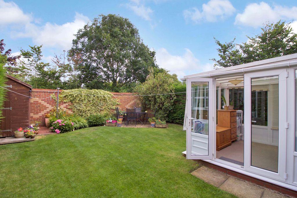 harper-close-york-yo42-2gw-3-bed-detached-house-280-000