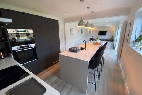 139 Birkenhead Road, Meols, Wirral, CH47 6AA