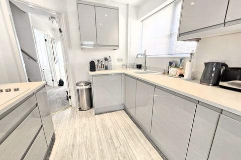 3 bedroom chalet for sale, Martin Avenue, Stubbington, PO14