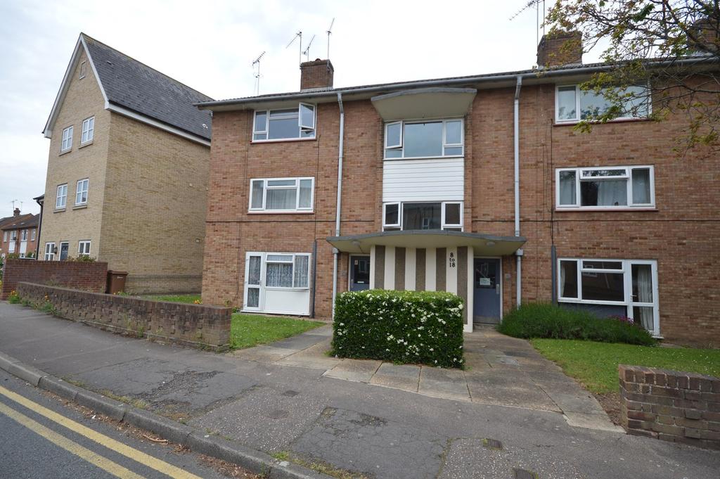 Baker Street, Chelmsford, CM2 1 bed ground floor flat £179,995