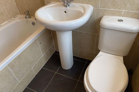 undefined, High Street, Newcastle