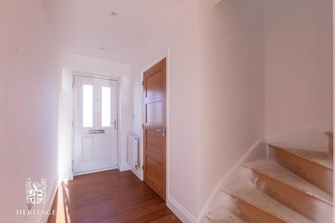 3 bedroom semi-detached house for sale - Chapel Hill, Halstead, Co9