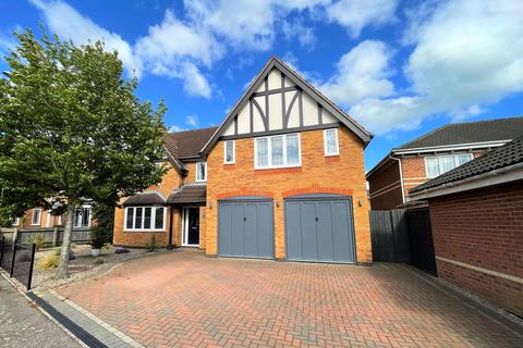 5 bedroom detached house for sale - Lexden Close, Wootton, Northampton, NN4
