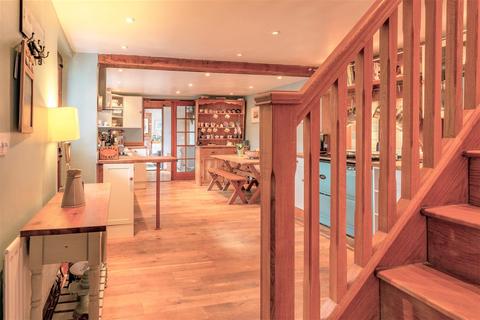 1, Long Acre Cottage Firs Lane, Shamley Green, Guildford, GU5 0UU