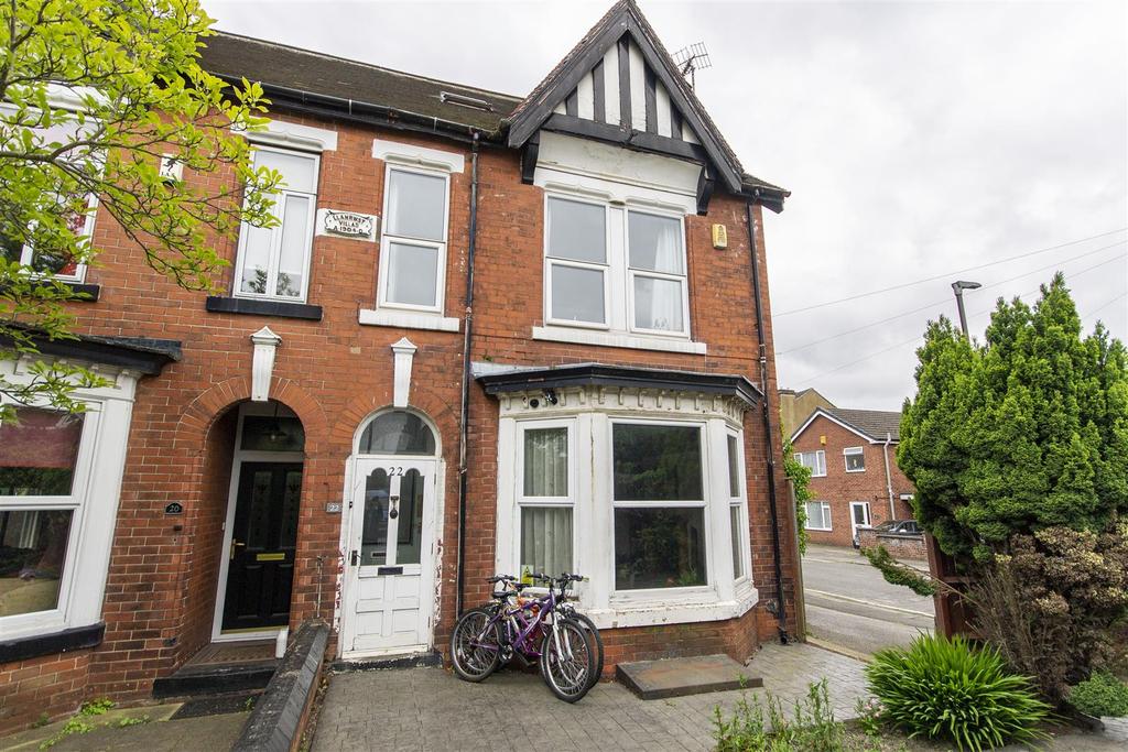 Cross Street, Chesterfield 5 bed semidetached house £249,950