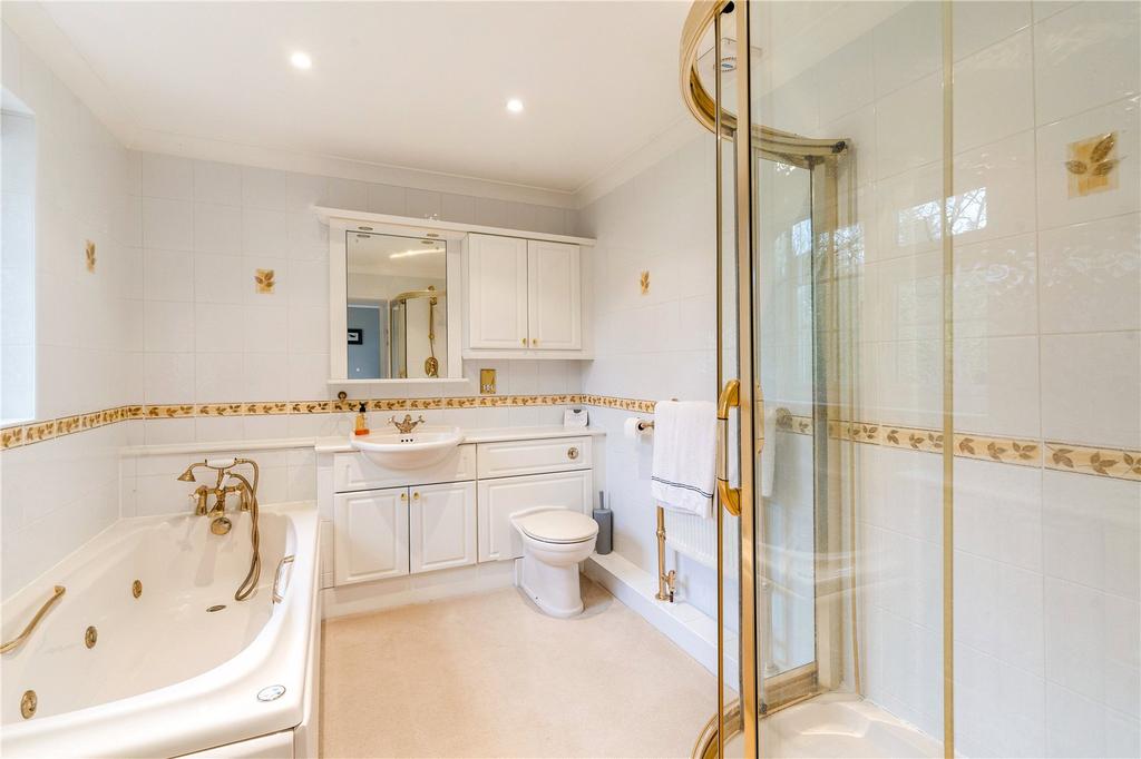 Bedroom Two En Suite