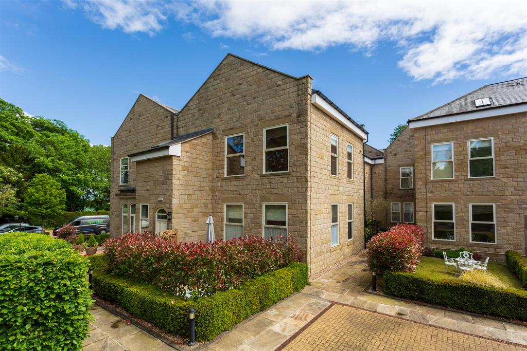 Linton Springs,Sicklinghall Road... 2 bed apartment £289,000