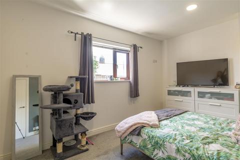 21 Ashdale Road, Ilkeston, DE7 5AH