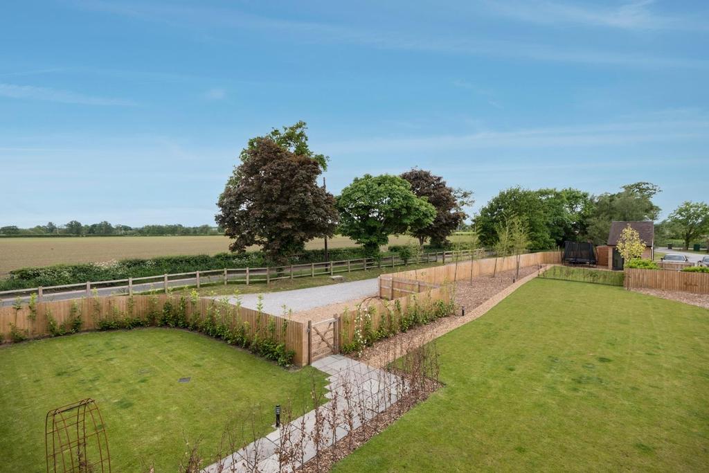 Bridge Barn-016.JPG
