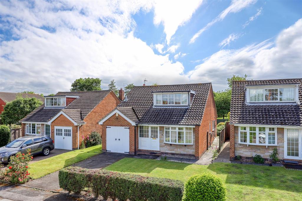 Manor Farm Meadow, East Leake 3 bed detached house £325,000