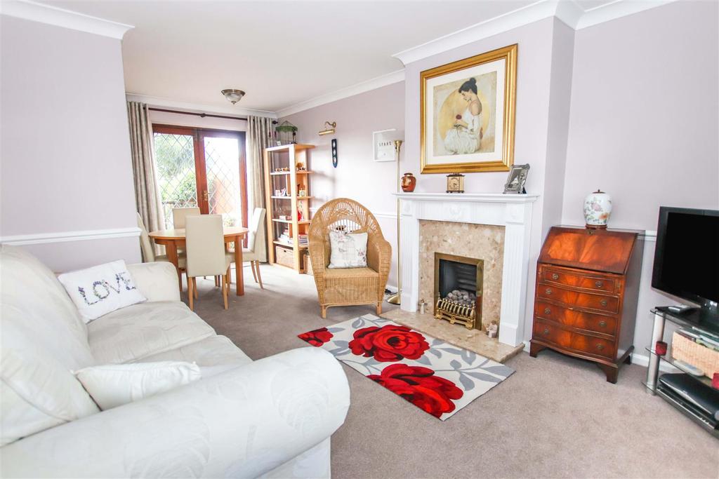 Rydal Way, Clayton, Newcastle 2 bed semidetached house £150,000