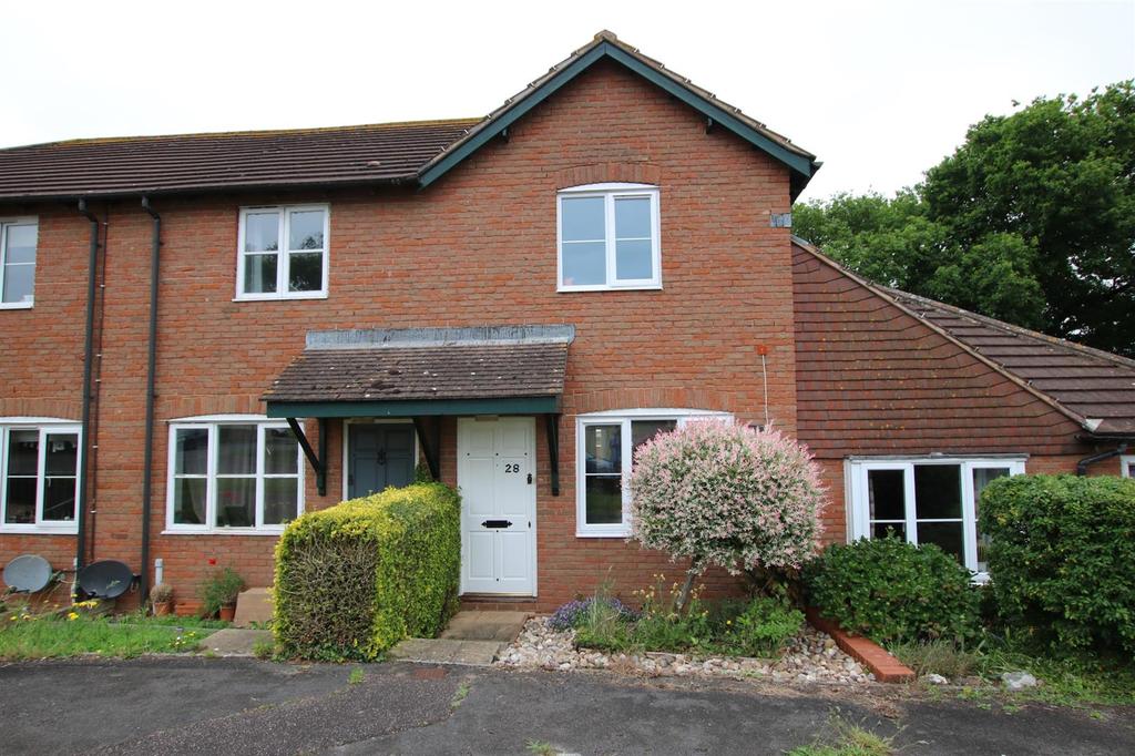Broadview, Broadclyst, Exeter 2 bed terraced house £850 pcm (£196 pw)