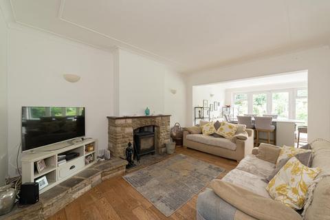 1 Chestnut Avenue, Epsom, KT19 0SY
