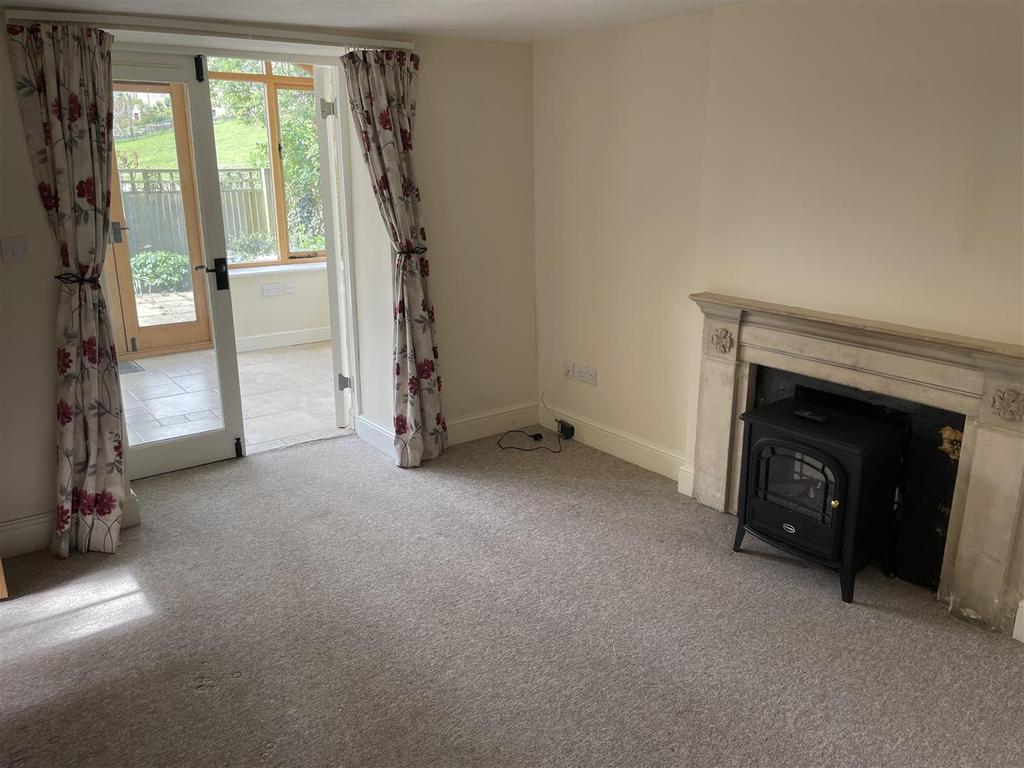 Sitting Room.JPG
