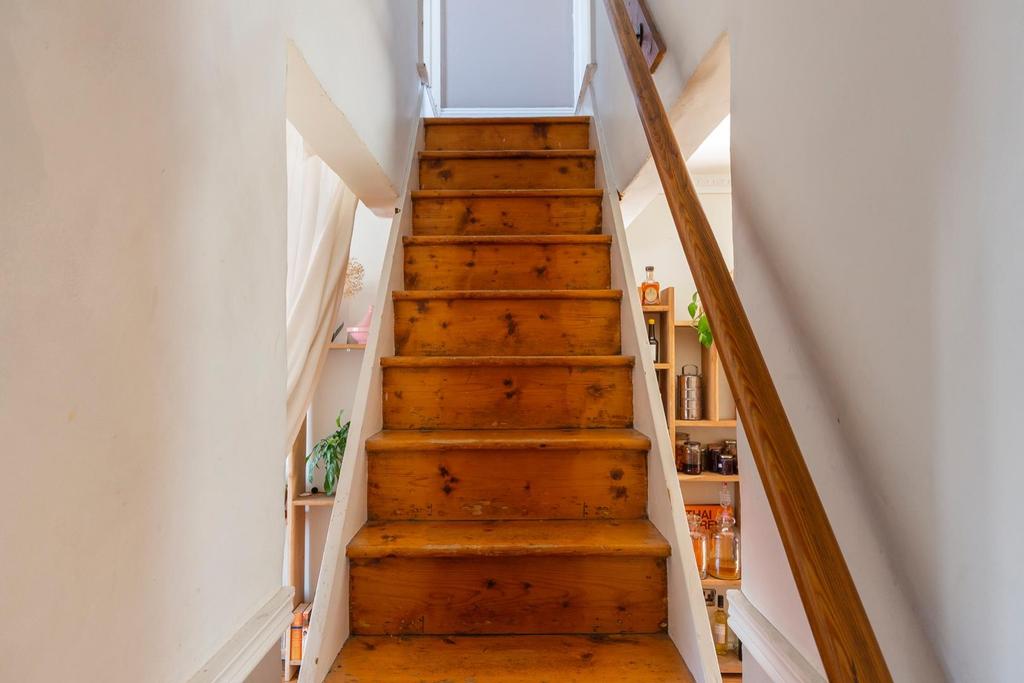 DAORLYREB51 - Stairs A.jpg